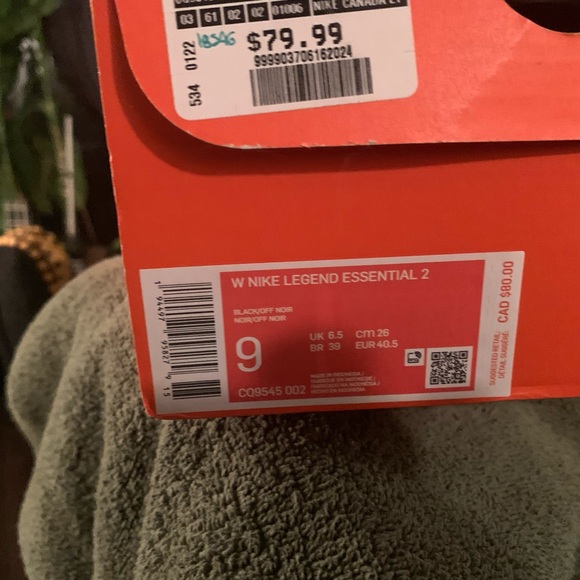 It was just setting in my closet - Picture 3 of 5